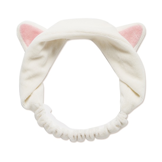 Ein Haarband für die Hautpflege der Marke Etude House mit Katzenohren