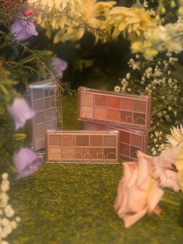 ROMAND BETTER THAN PALETTE