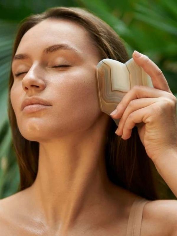 B.WELL Garden Gua Sha Agate